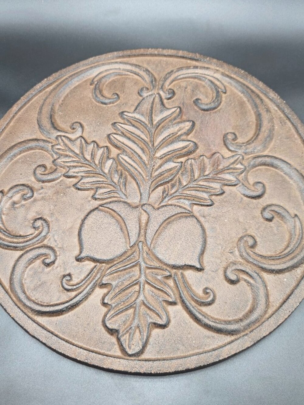 Cast Iron acorn tree Stepping Stone Garden Yard Flower Bed Decor Rustic 12 inch